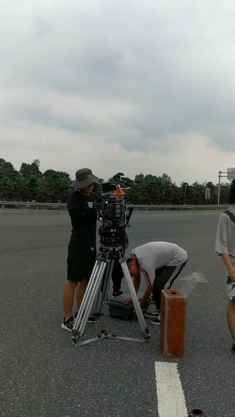 鄞州区TVC拍摄公司：唤醒集体记忆，构建跨代际沟通桥梁